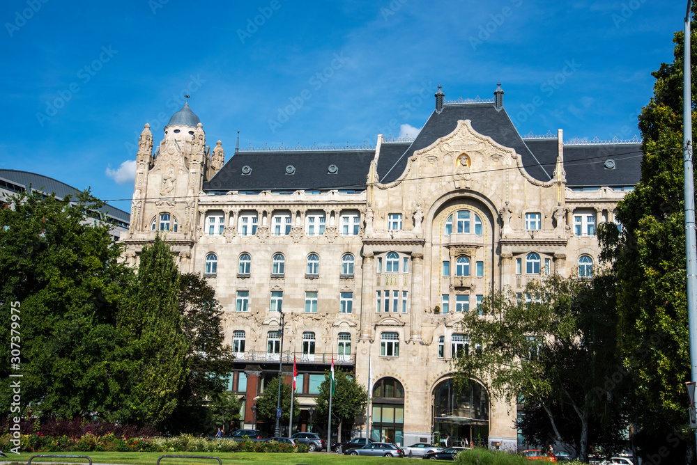 Obraz premium Architecture in Budapest which is ranked as the 9th most beautiful cities in Europe and the city is an extensive World Heritage Site