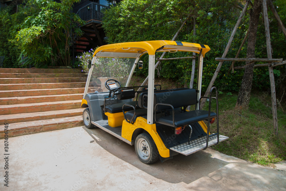 yellow golf cart, 
electric train yellow
