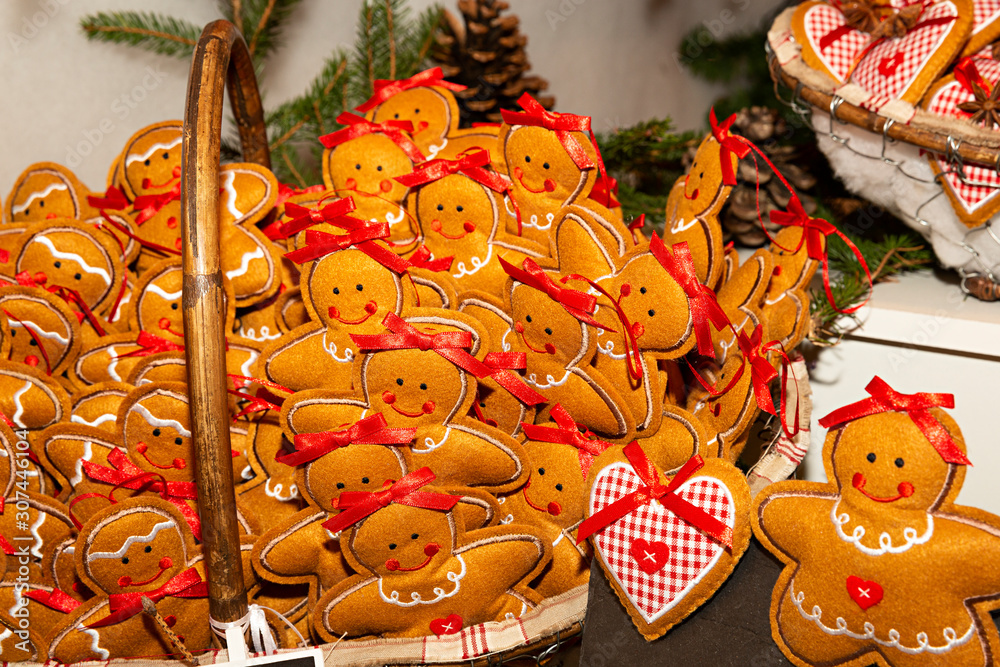 Muñeco típico en navidad en la Alsacia, Francia.
