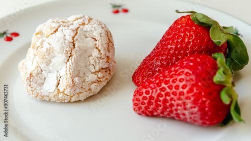 Variant of the famous dessert "Ovo Moles" with strawberries of Aveiro near to Porto