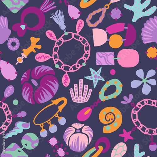 Jewelry set seamless pattern. Handmade and nature jewelry elements. Vintage accessories. Necklace, tassels, shells, earring, jewelry, pendant, shackle, coulomb. Good for textile, fabric.