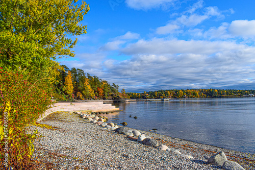 Canvas Print Autumn colors and fjords
