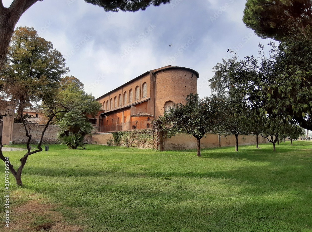 Roma - Santa Sabina all'Aventino dal Giardino degli Aranci