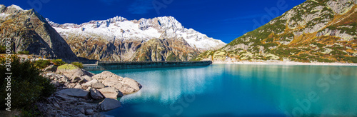 Tableau sur toile Gelmer Lake near by the Grimselpass in Swiss Alps, Gelmersee, Switzerland, Bernese Oberland, Switzerland