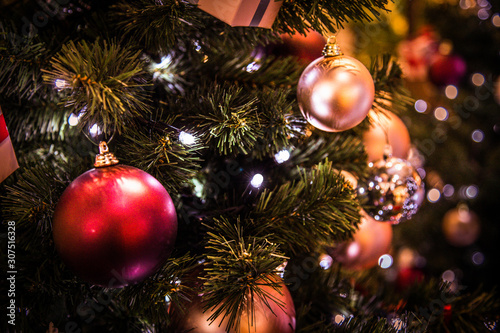 Christmas tree lights gifts 