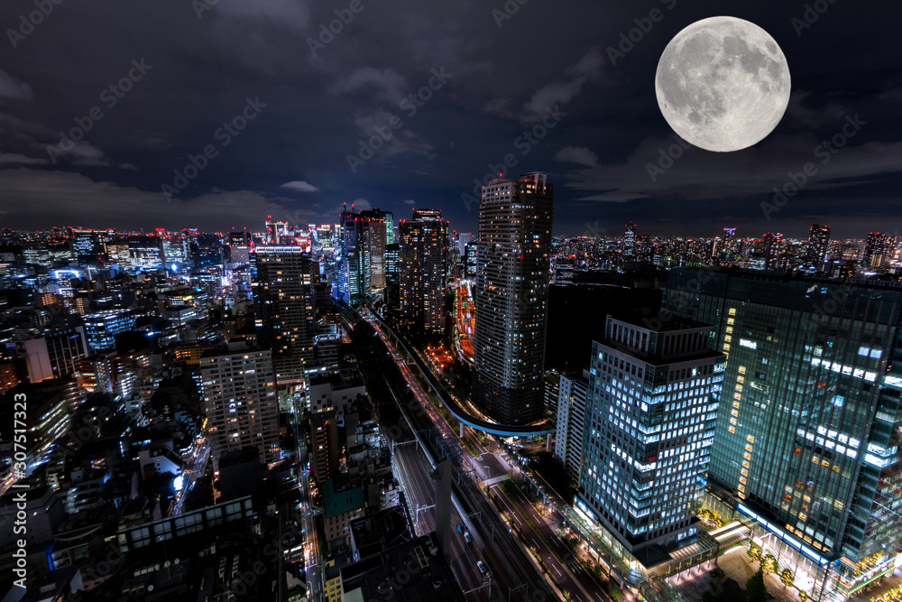 不動産 都会 経済 夜景 満月 Stock Photo Adobe Stock