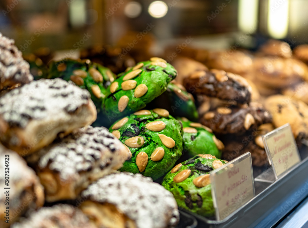 Pistachio dessert cakes with almonds in Venice, Italy. Traditional Italian food dolce al pistacchio. Pistachio dessert cakes with almonds in Venice, Italy. Traditional Italian food dolce al pistacchio.