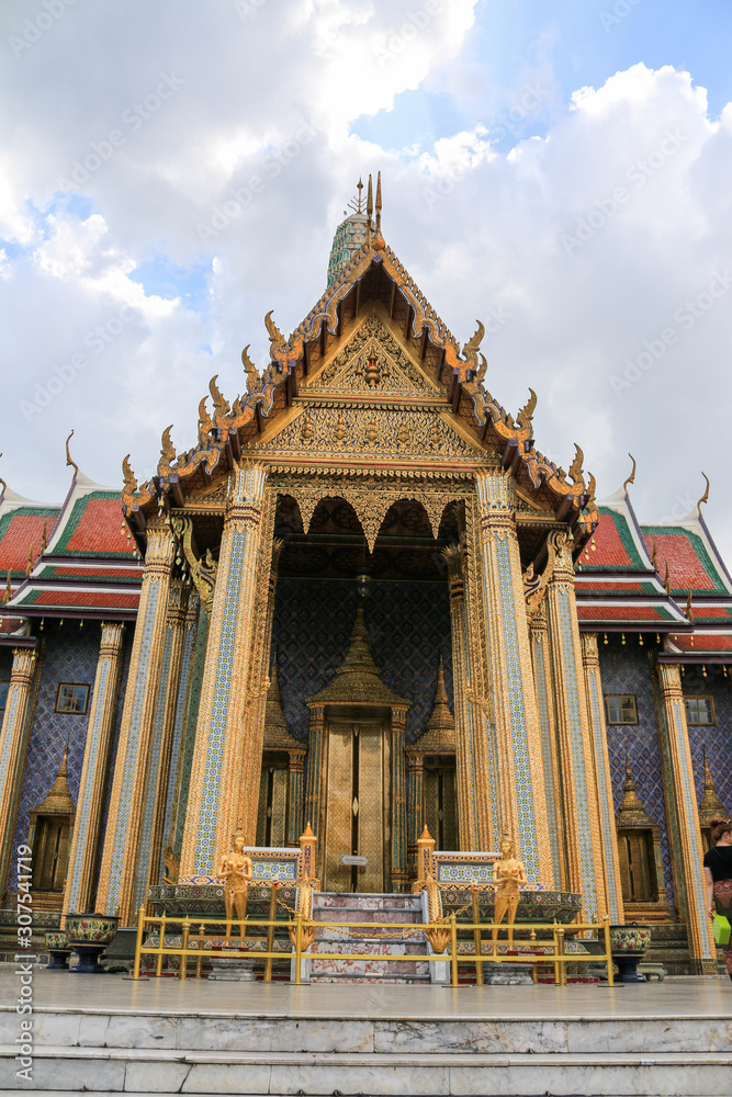 Grand palace and Wat phra keaw or Temple of the Emerald Buddha is one of the most important Buddhist temples, Bangkok, Thailand Grand palace and Wat phra keaw or Temple of the Emerald Buddha is one of the most important Buddhist temples, Bangkok, Thailand