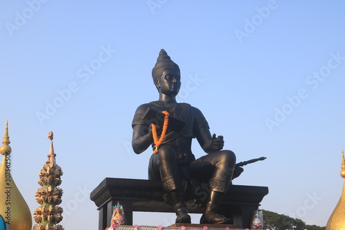 statue of King Ram Khamhaeng