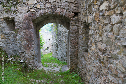 Fototapeta Naklejka Na Ścianę i Meble -  Entrance to the fortress. Gallenstein Castle