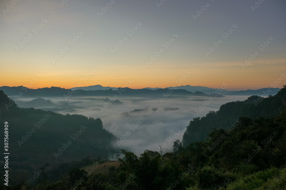 Obraz premium Beautiful landscape with mist in morning at Ban Ja Bow , Pang Ma Pha ,Mae Hong Son province ,Thailand.