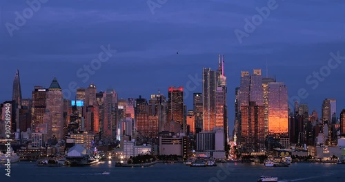 Skyline of midtown Manhattan after sunset, New York City