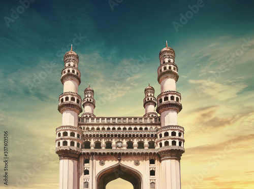 Obraz na plátně CHARMINAR IN HYDERBAD INDIA TELENGANA