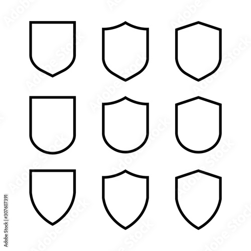 Obraz na płótnie Vector Shield icon. Heraldic shields, security black labels. Knight award, medieval royal vintage badges isolated vector. w salonie
