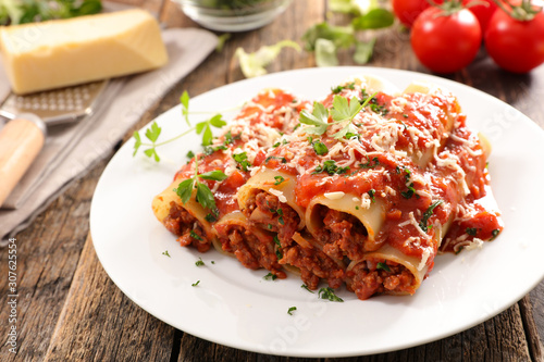 cannelloni with minced beef and tomato sauce