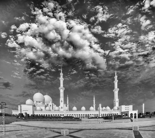 Panoramic view of Skeikh Zayed Mosque at sunset, UAE photo