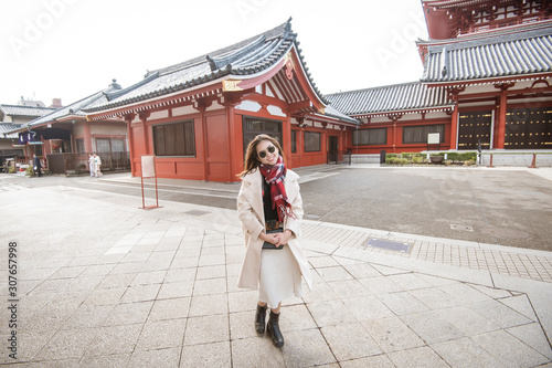 Beautiful woman tourist in Tokyo, Japan © tonefotografia