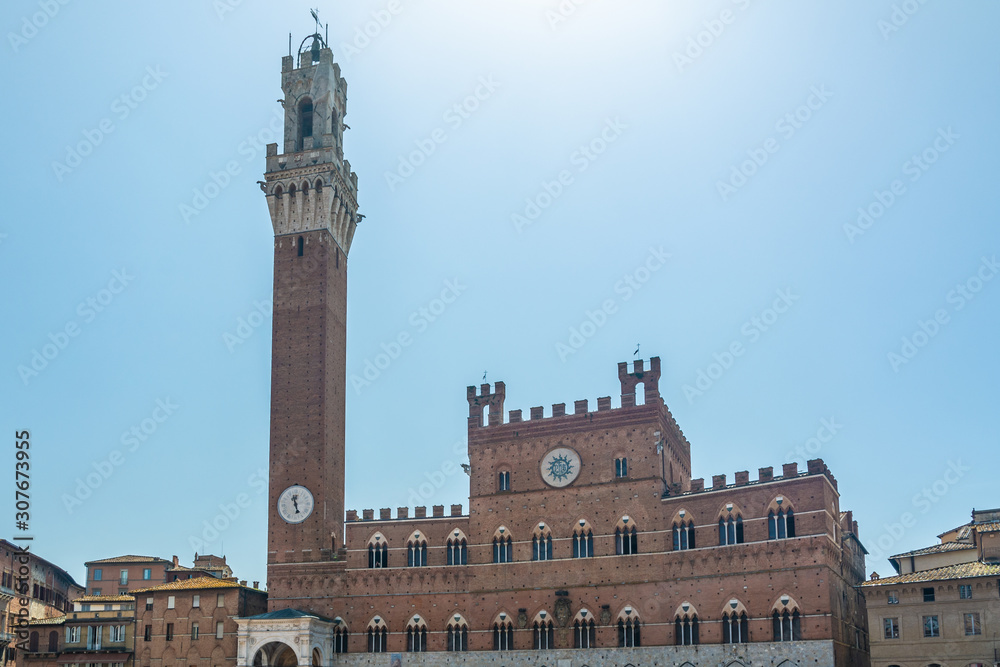 Campo square and the Campanile, Torre del Mangia in Siena