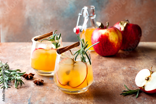 Smoky apple cider margarita fall cocktail with cinnamon, rosemary and star anise