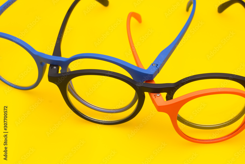 Gafas graduadas de colores para ver mejor foto de Stock | Adobe Stock