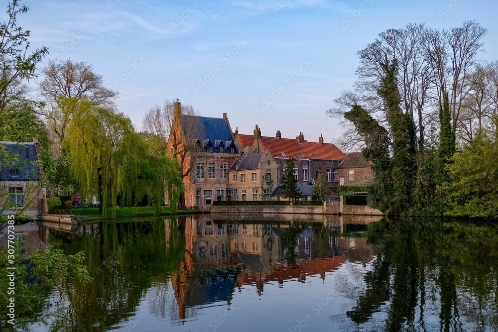 house on the lake Brugge