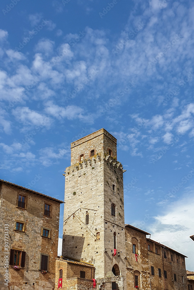 Torre del Diavolo in San Gimignano Torre del Diavolo in San Gimignano