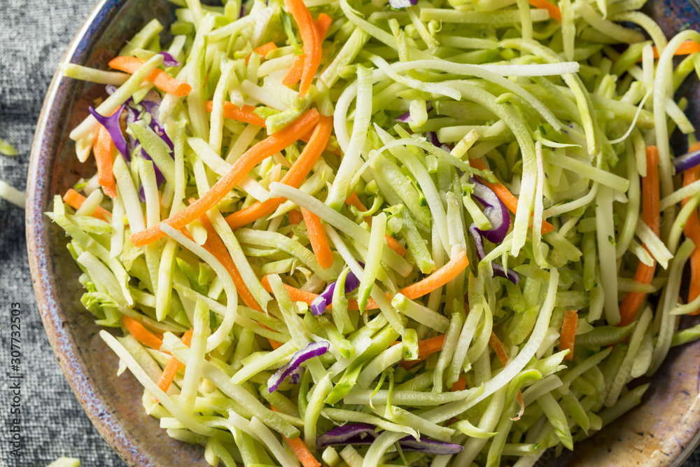 Raw Organic Shredded Broccoli Slaw Raw Organic Shredded Broccoli Slaw