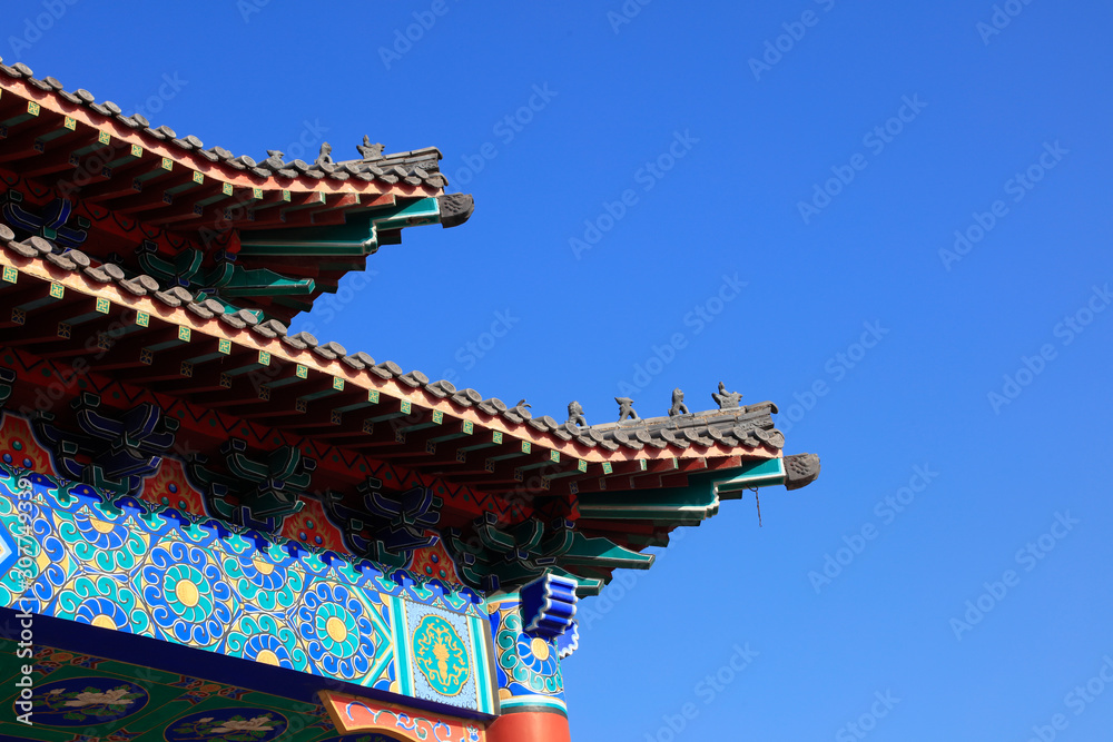 Fototapeta premium eaves of Chinese classical style
