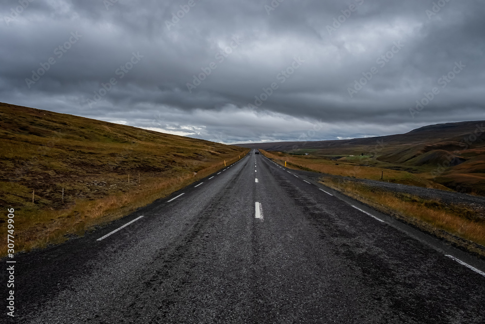 Fototapeta premium Asphalt road High way Empty curved road cloudy sky in september 2019