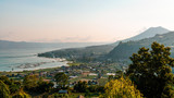 Point de vue sur le volcan Batur et le lac Batur