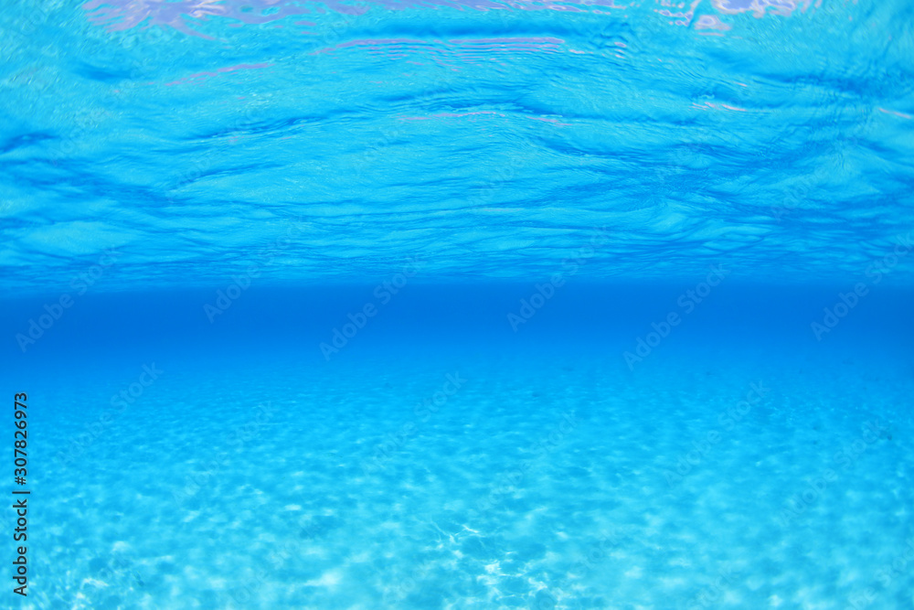 Water surface structure