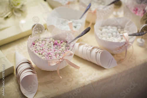Obraz na płótnie confettata w salonie