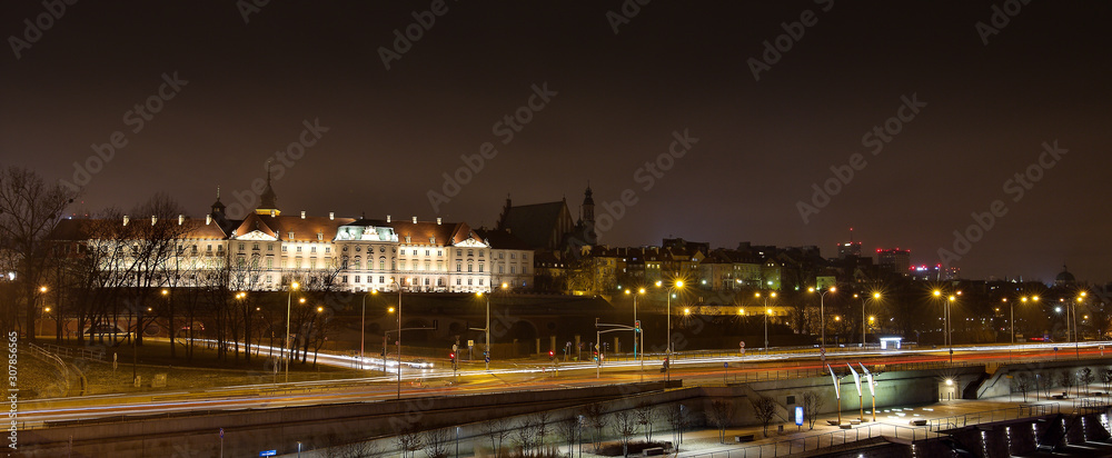 Naklejka premium city at night, Warsaw , Poland