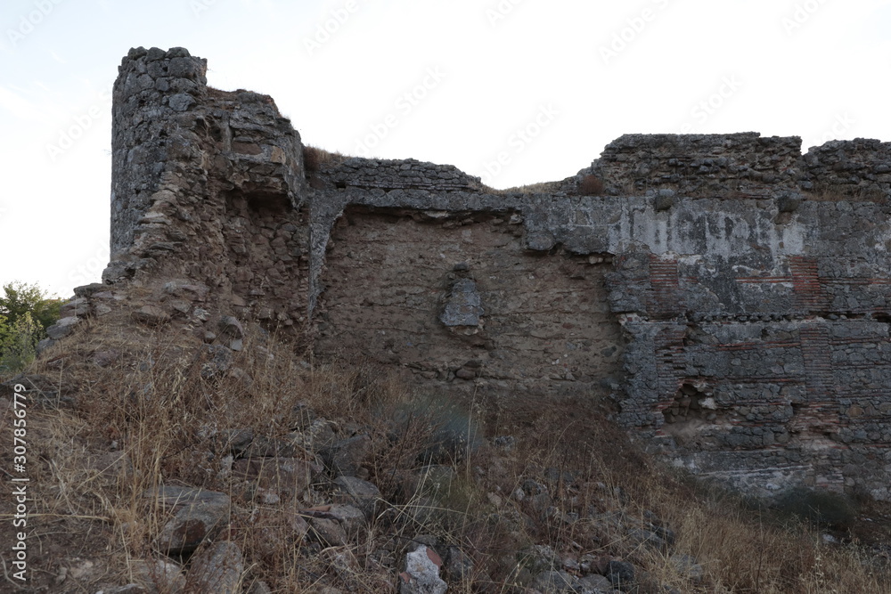 Ruinas del Castillo de Mejorada en Toledo