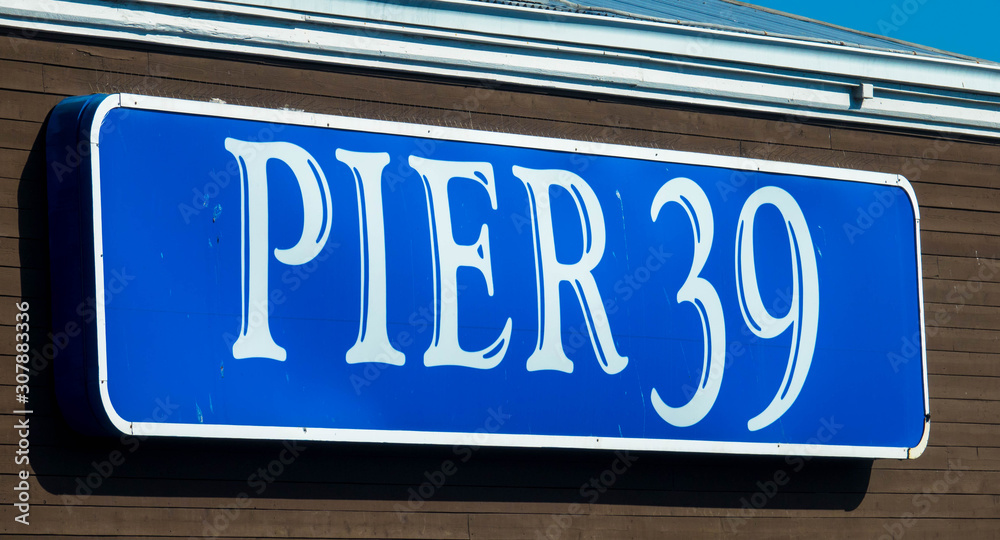 Pier 39 Sign