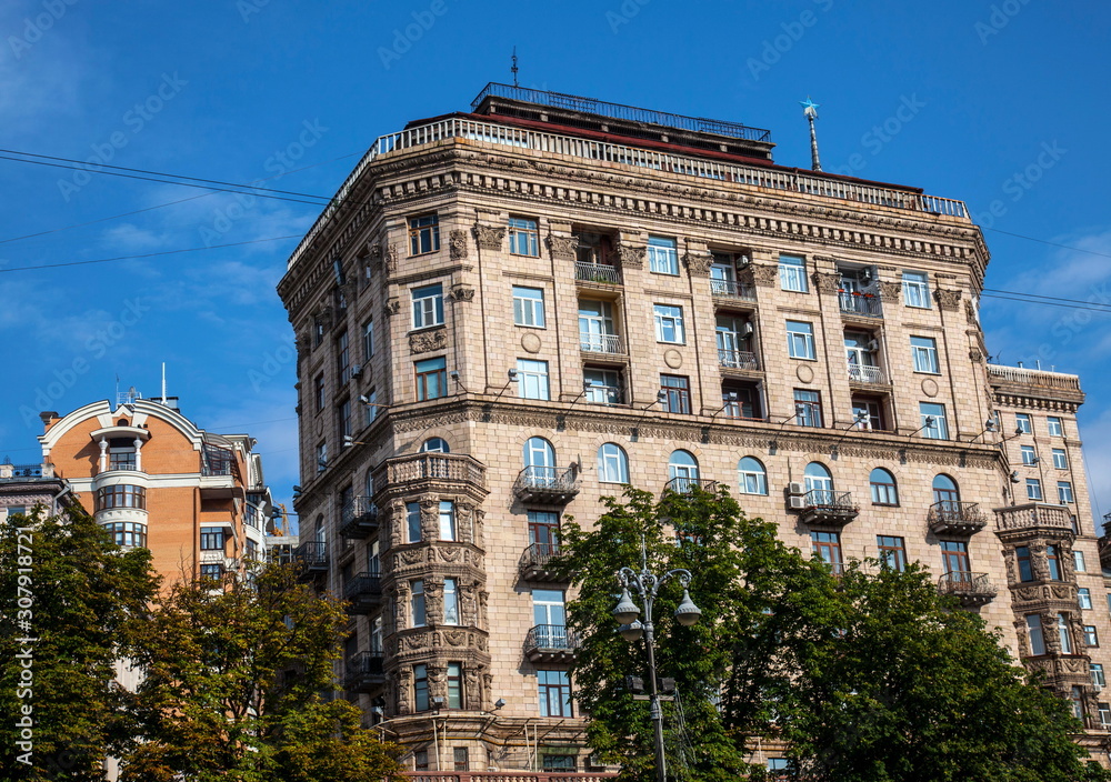 Building in Kiev