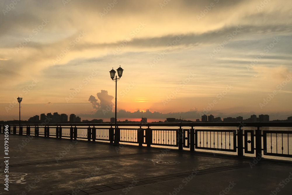  lanterns at sunset. city ​​panorama