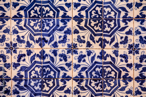 portuguese blue tile with seamless pattern