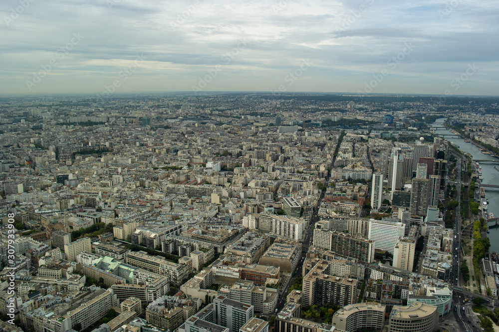 Paris districts