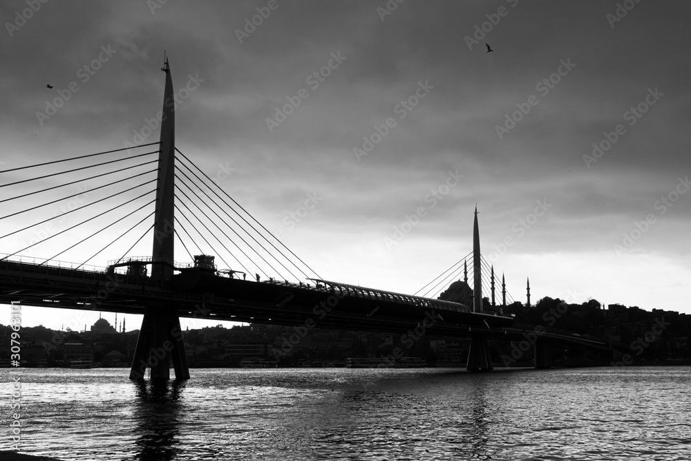 Fototapeta premium skyline of istanbul and modern bridge