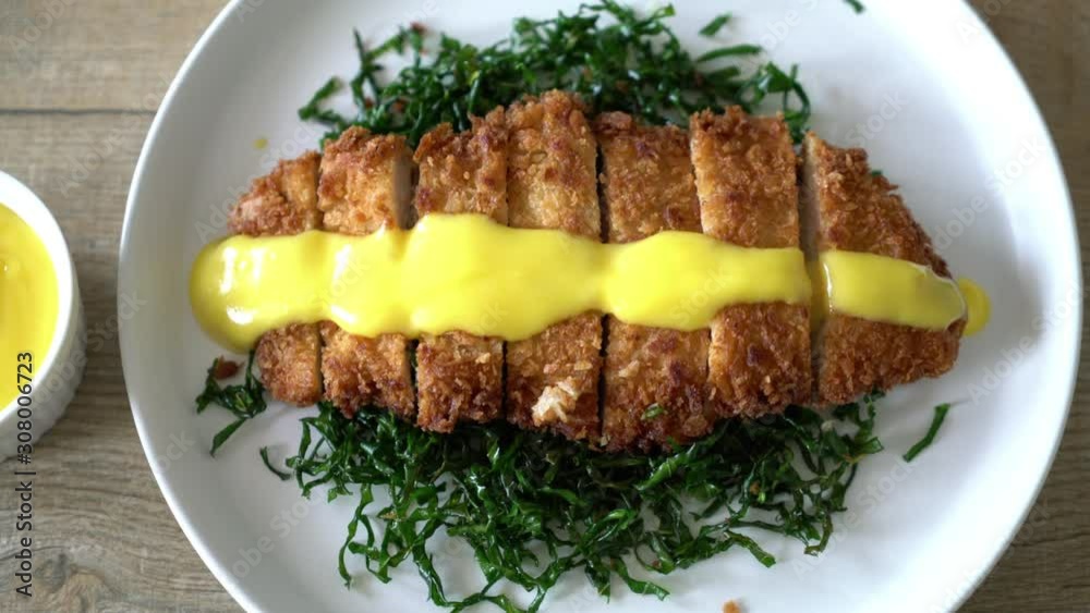 fried chicken breast with lemon lime sauce fried chicken breast with lemon lime sauce