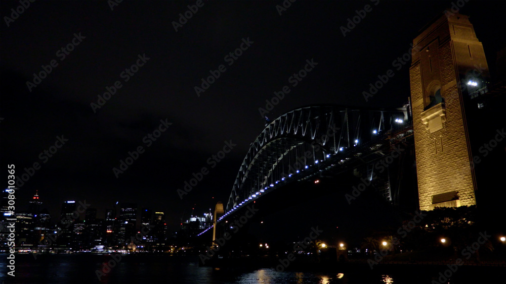 Obraz premium Sydney harbour bridge at night