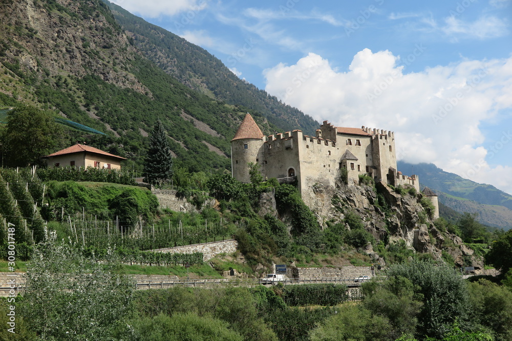 Schloss Kastelbell im Vinschgau, Südtirol