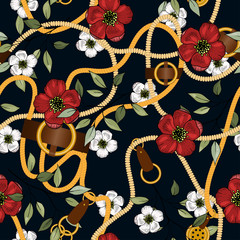 Foto auf Acrylglas Blumen- und Juwelenmuster Vintage Goldschmuck aus Halskette und rustikalen Seilen, Quasten und Gürteln mit Blättern und rot-weißen Blumen.  © Julia