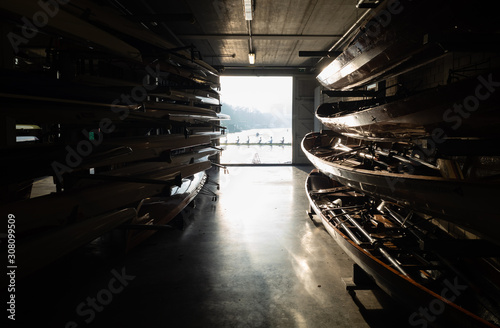 Foto Rowing boathouse overlooking the Amstel