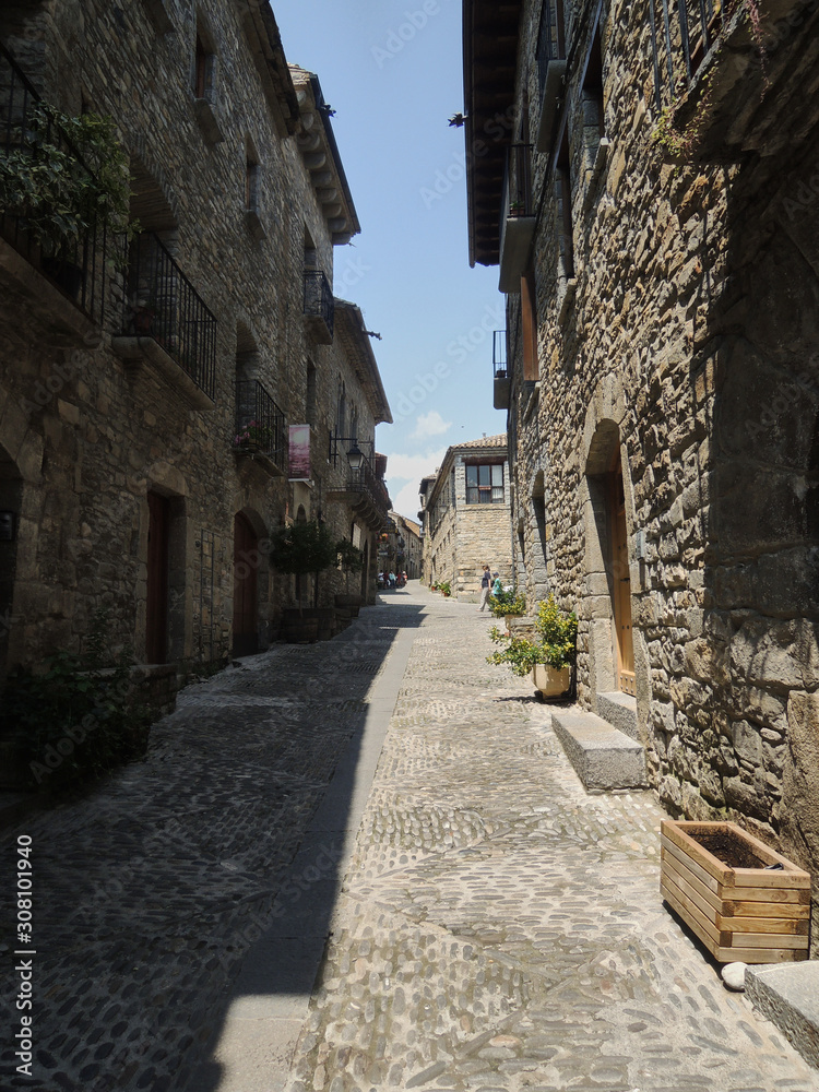 Streets of the town of Aínsa in the Pyrenees. Province of Huesca Aragon. Spain