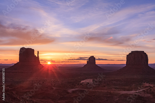 Sonnenaufgang Monument Valley