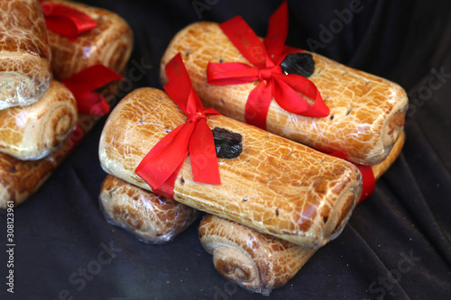 Canvas Print Traditional hungarian homemade poppy seeds or walnut roll cakes
