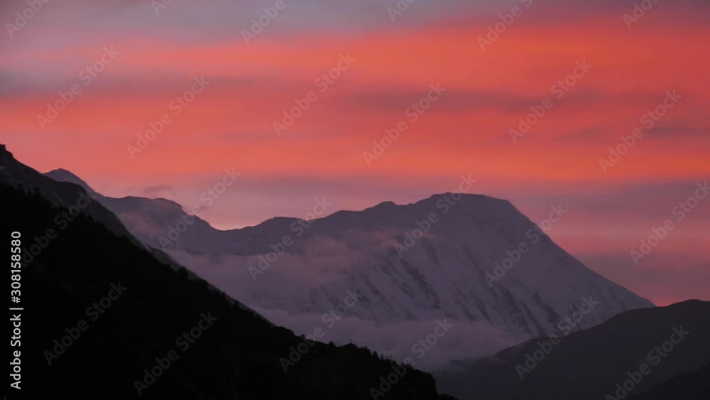 Epic big mountain landscape trekking the famed Annapurna Circuit in Nepal, 2019. Himalaya. Mountains.