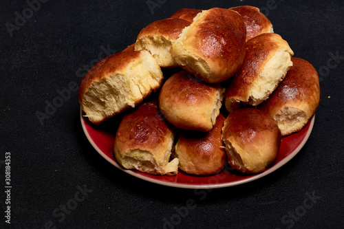 hot cross buns on a plate © Владислав Легір